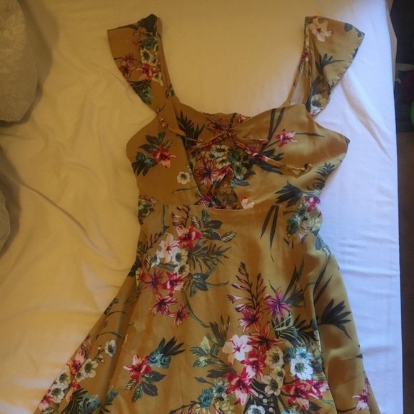 Tropical summer dress - Picture 2 of 4